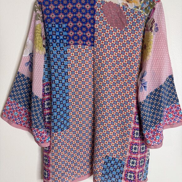 Johnny Was Silk Patchwork Floral Boho jade Tunic Top blouse colorful size medium - Picture 10 of 10